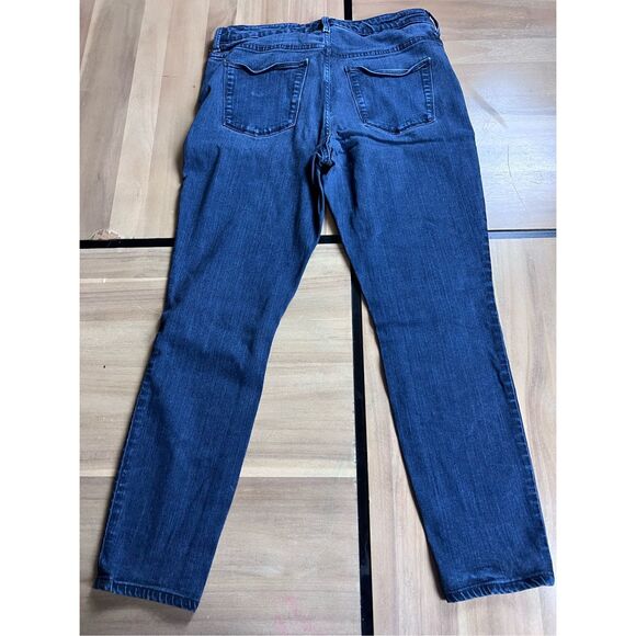 Universal Threads High‎ Rise Skinny Jeans 12/31 - Picture 8 of 9